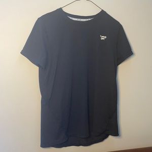 REEBOK TEE SHIRT